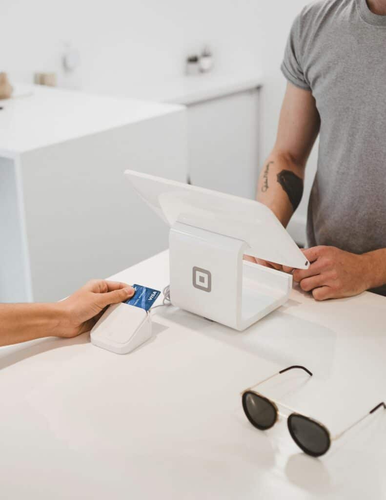 Making Smart Purchases and Avoiding Impulse Buying